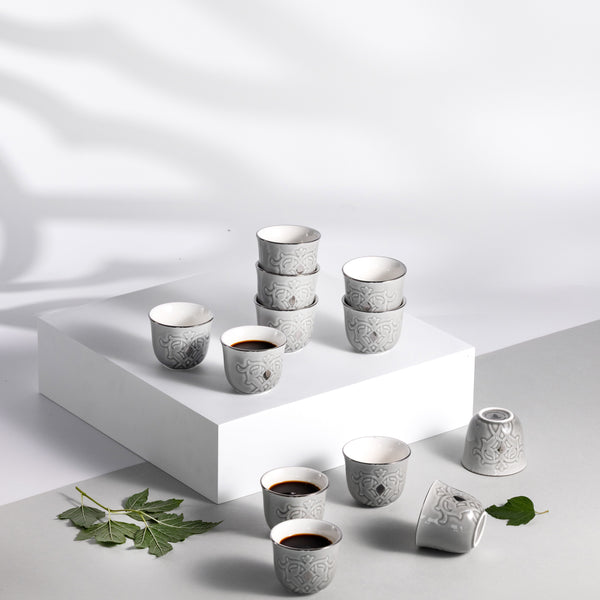 طقم فناجين قهوة عربية 12 قطعة من نقش- رمادي و فضي