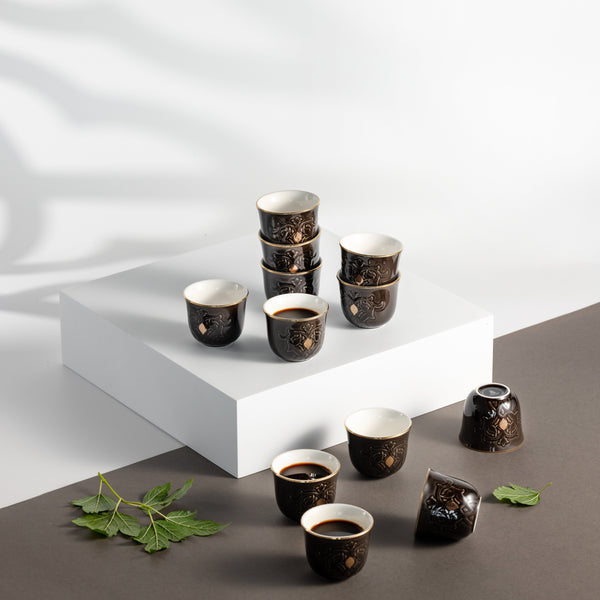 طقم فناجين قهوة عربية 12 قطعة من نقش- أسود و ذهبي