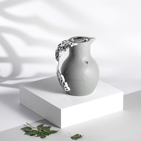 دلة واحدة للشاي او القهوة  من نقش - رمادي و فضي 