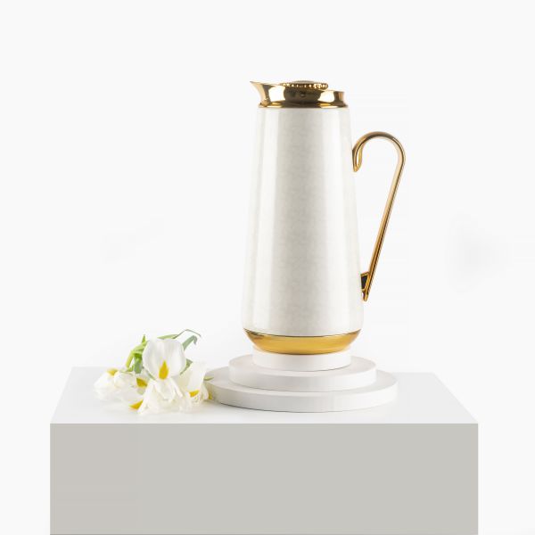 Vacuum Flask For Tea And Coffee From Rattan - White